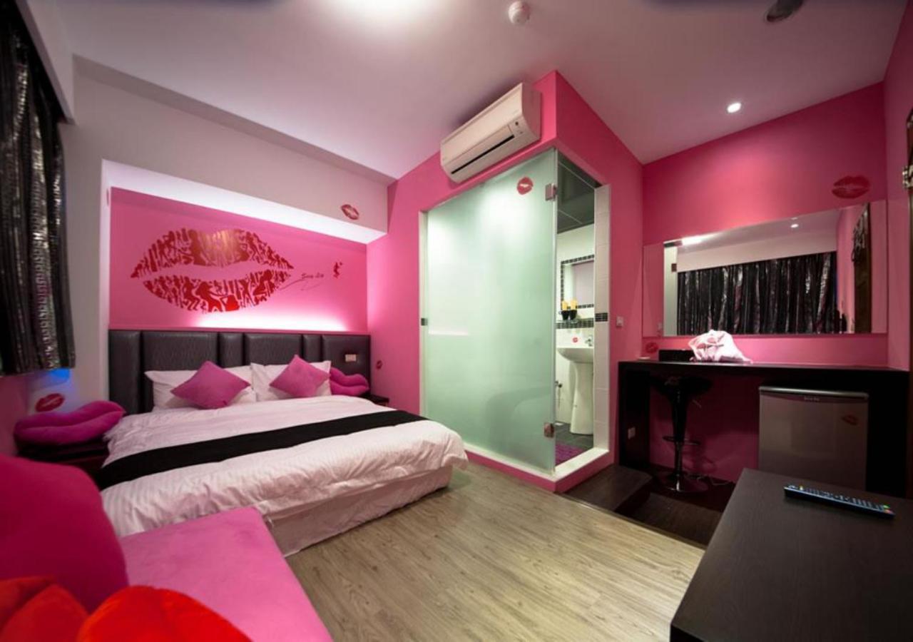 Photofun Hotel Luodong Buitenkant foto